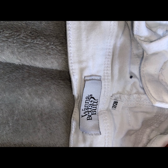 jean shorts - Picture 2 of 3